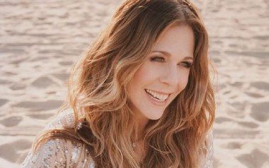 Everybody Cries吉他谱_Rita Wilson_A调指法_图片六线谱